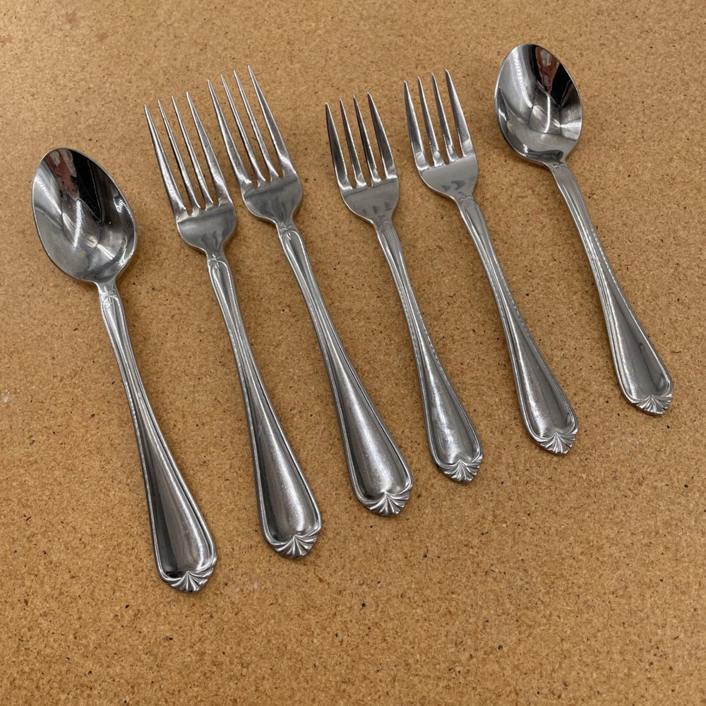 Reed and Barton Solange Stainless Flatware Set 6pc Forks Spoons Fan Shell Design
